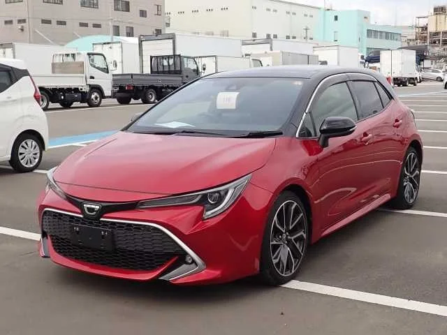 Toyota Corolla Sport NRE210H 2021